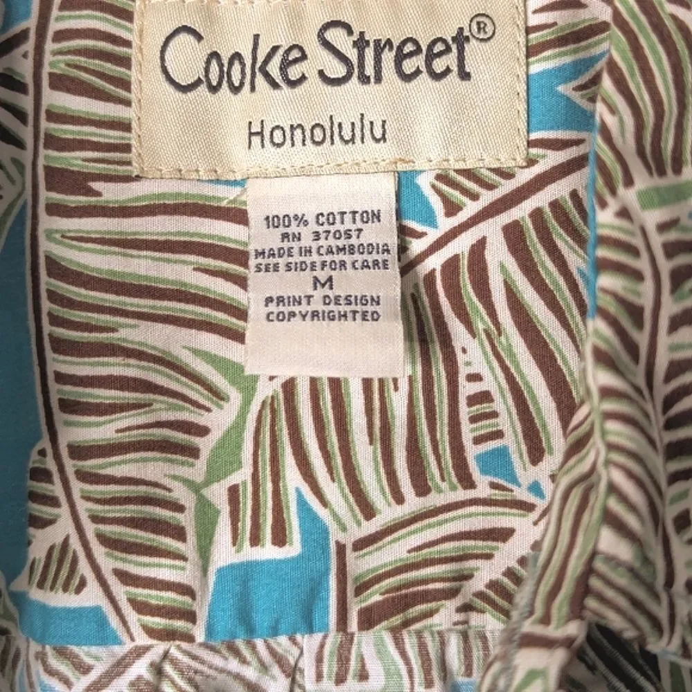 Cooke Street Honolulu Hawaiian Button Down Shirt Sleeve Shirt size M